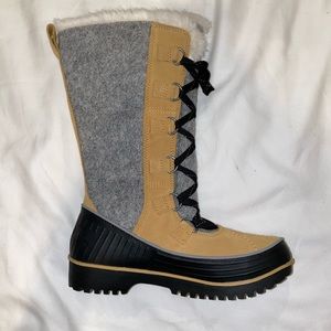 Sorel Winter Boots—Brand New, Size 6.5